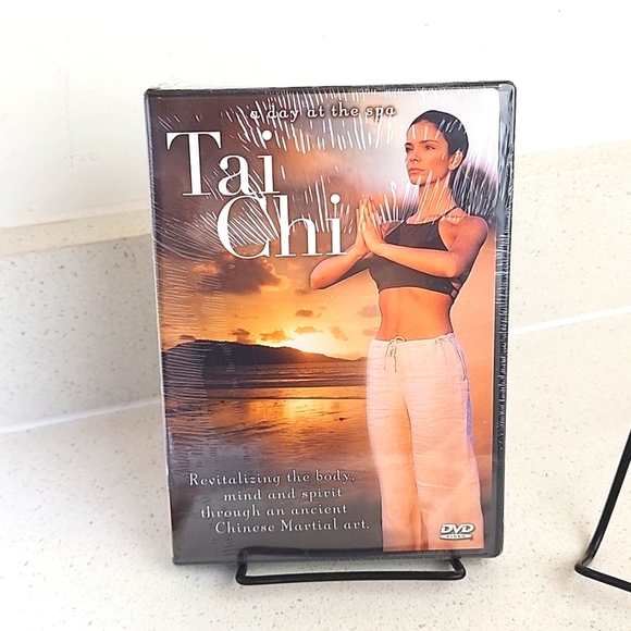 Tai Chi, Qigong, and Tai Chi DVDs - Picture 9 of 10